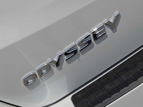 New 2026 Honda Odyssey EX-L image 10