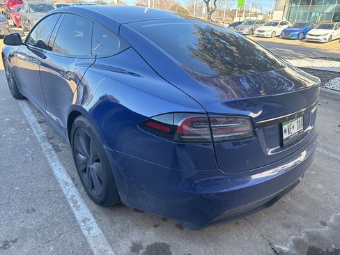 Used 2023 Tesla Model S Base image 10