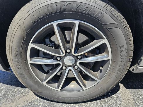 Used 2019 Dodge Grand Caravan GT FWD image 35