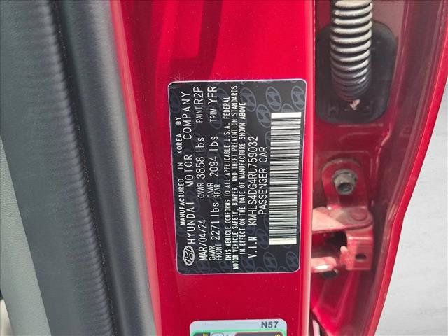 Used 2024 Hyundai Elantra SEL w/ Convenience Package FWD image 14