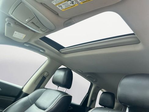 Used 2019 INFINITI QX60 Pure image 19