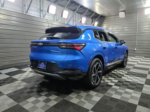 Used 2024 Chevrolet Equinox EV LT image 5