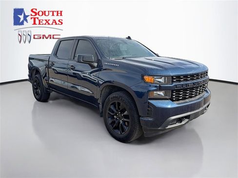 Used 2022 Chevrolet Silverado 1500 Custom image 1