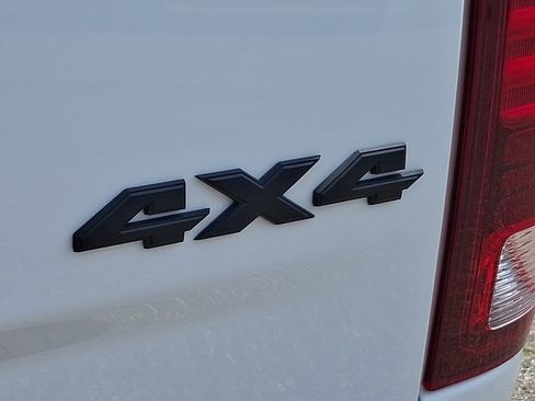 Certified 2024 RAM 1500 Warlock AWD/4WD image 31