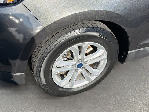 Used 2020 Ford Edge SEL w/ Convenience Package image 32