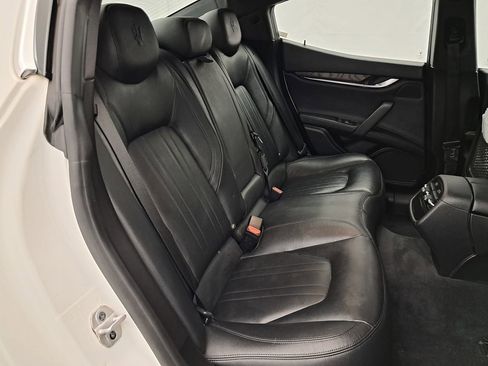 Used 2019 Maserati Ghibli S Q4 image 23