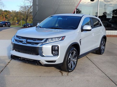 New 2025 Mitsubishi Outlander Sport ES image 1
