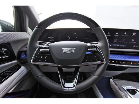 New 2027 Cadillac Optiq Luxury AWD/4WD image 13