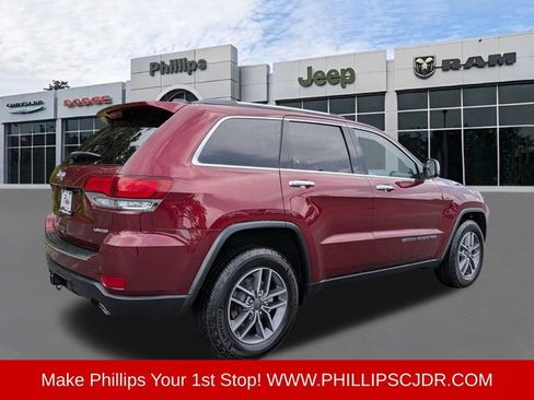 Certified 2021 Jeep Grand Cherokee Limited w/ Trailer Tow Group IV AWD/4WD image 3