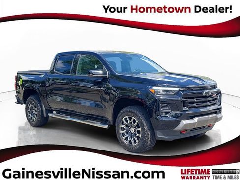 Used 2023 Chevrolet Colorado Z71 w/ Z71 Convenience Package 2 AWD/4WD image 1