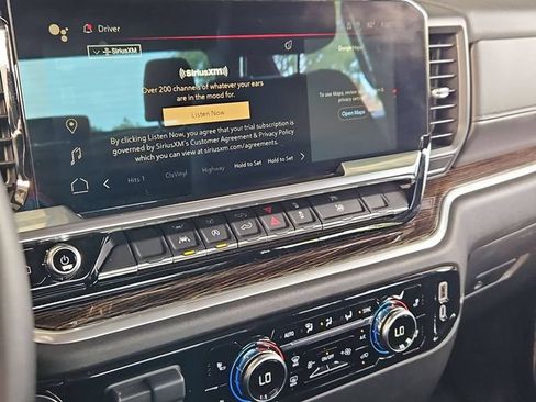 Certified 2024 GMC Sierra 1500 Elevation w/ LPO, Elevation Black Package AWD/4WD image 18
