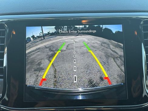 Used 2021 Jeep Grand Cherokee Limited image 30