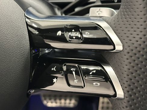 New 2026 Mercedes-Benz GLC 300 image 31