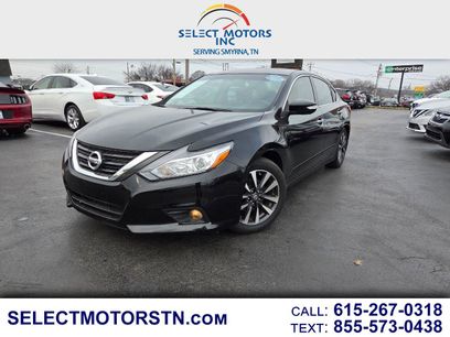 Used 2016 Nissan Altima 2.5 SV w/ Convenience Package