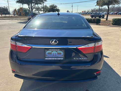 Used 2013 Lexus ES 300h image 6