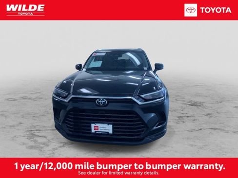 Certified 2025 Toyota Grand Highlander AWD image 4