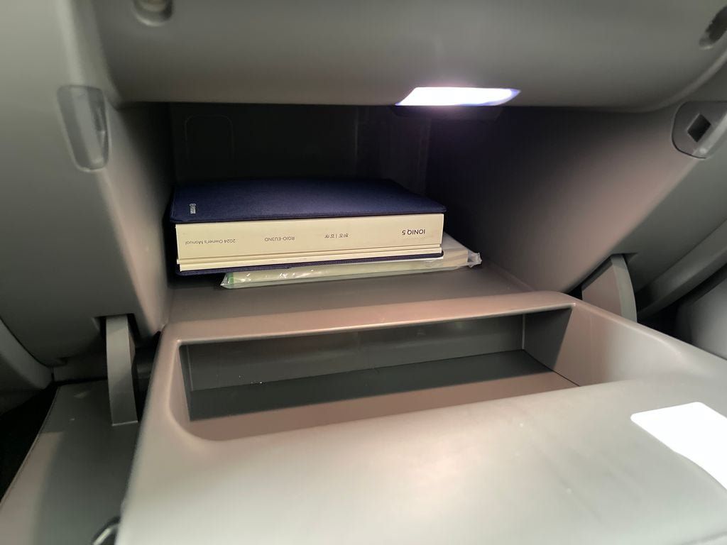 Certified 2024 Hyundai Ioniq 5 SEL RWD image 28