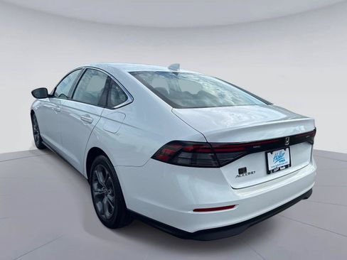Certified 2024 Honda Accord EX image 6