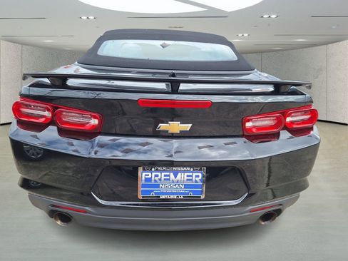 Used 2023 Chevrolet Camaro LT image 4