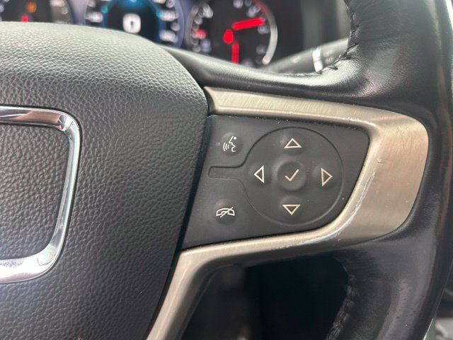 Used 2019 GMC Acadia Denali w/ Technology Package FWD image 12