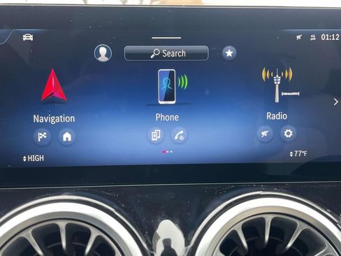 Used 2025 Mercedes-Benz GLB 250 image 25