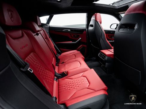 Used 2024 Lamborghini Urus S image 51