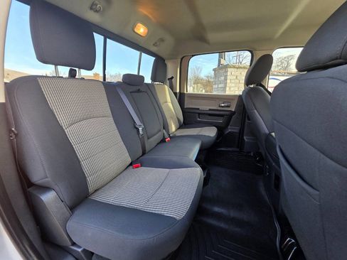Used 2012 RAM 1500 Big Horn w/ Remote Start & Security Group image 16