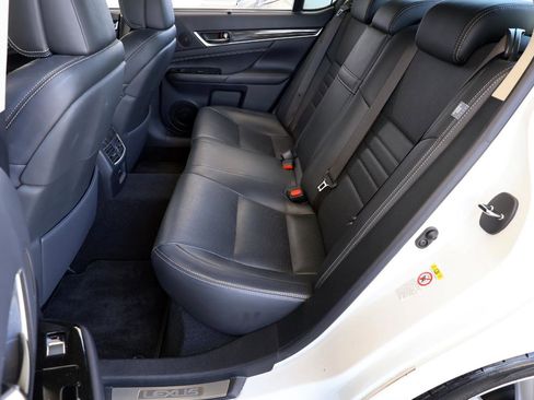 Used 2016 Lexus GS 350 w/ Luxury Package RWD image 21
