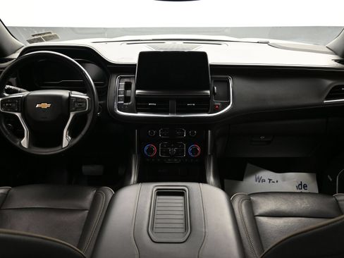 Used 2023 Chevrolet Suburban Premier AWD/4WD image 22