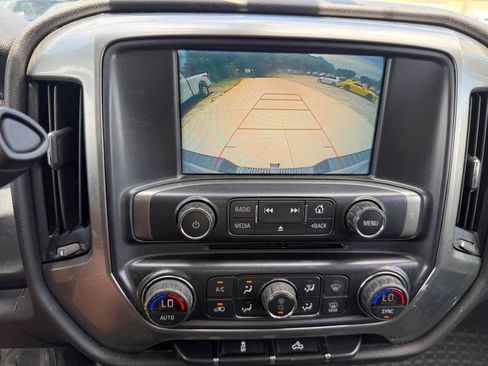 Used 2019 Chevrolet Silverado 2500 LT AWD/4WD image 21