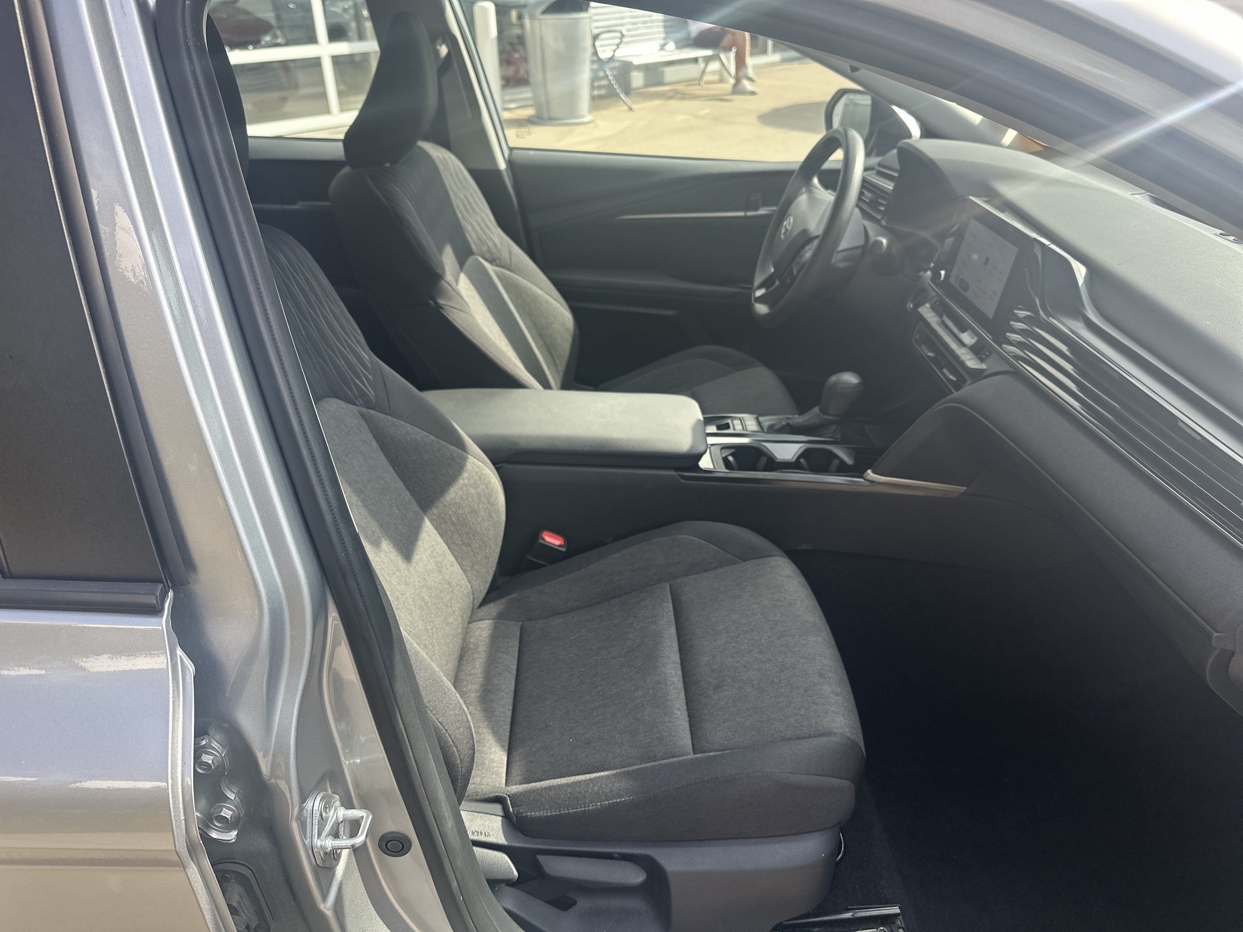 Used 2025 Toyota Camry LE FWD image 21