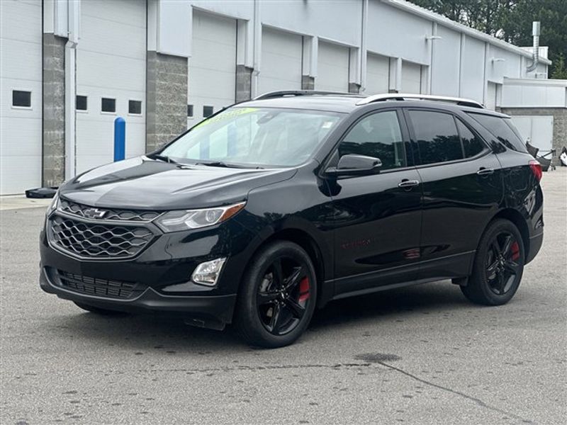 Certified 2020 Chevrolet Equinox Premier w/ Premier Redline Edition image 1