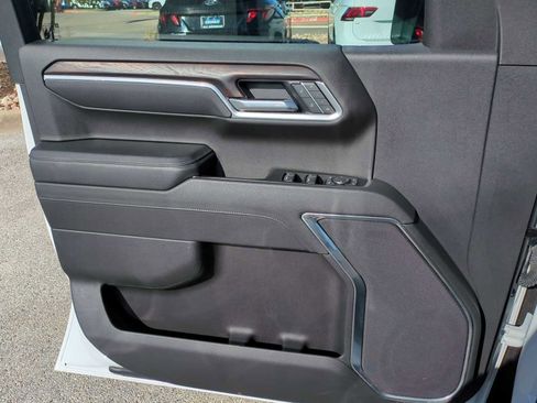 Used 2025 GMC Sierra 1500 SLT image 22