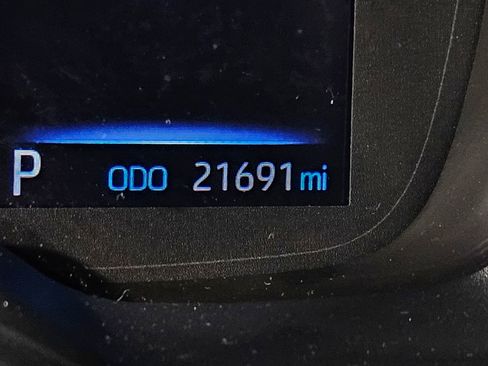 Used 2022 Toyota Corolla LE image 28