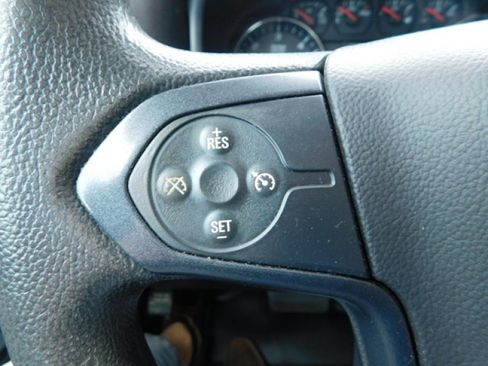 Used 2015 Chevrolet Silverado 1500 W/T w/ WT Fleet Convenience Package AWD/4WD image 19