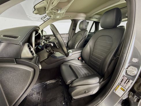 Used 2016 Mercedes-Benz GLC 300 4MATIC image 20