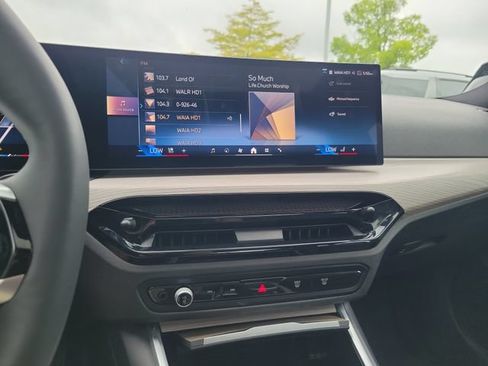 Used 2025 BMW 330i Sedan RWD image 20
