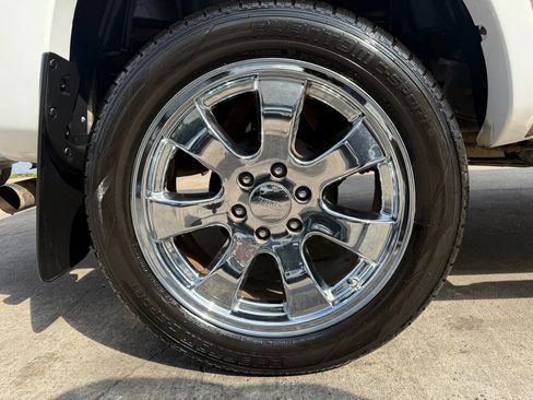 Used 2012 Toyota Tacoma PreRunner w/ SR5 Pkg image 19