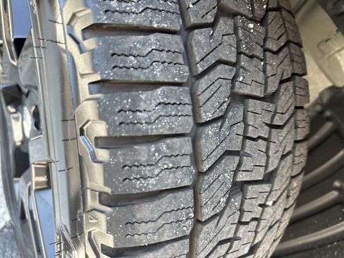 Used 2025 Honda Passport Black Edition image 7
