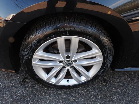 Used 2018 Volkswagen Passat 2.0T SE image 20