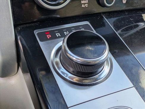 Used 2019 Land Rover Range Rover Long Wheelbase Supercharged image 12