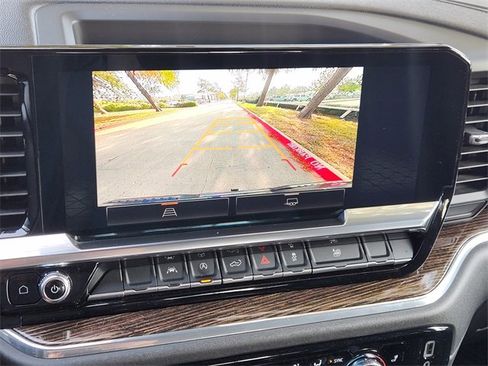 Used 2023 GMC Sierra 1500 Elevation image 18