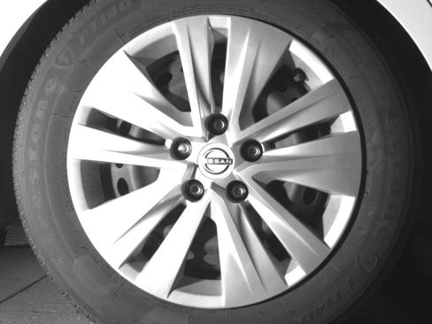 Used 2025 Nissan Sentra S FWD image 18