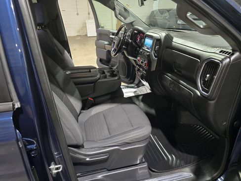 Used 2021 Chevrolet Silverado 1500 RST AWD/4WD image 36