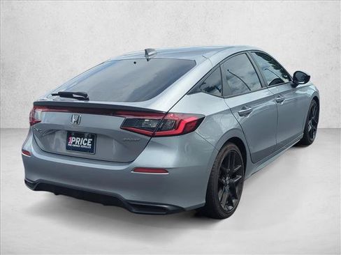 Used 2024 Honda Civic Sport image 5