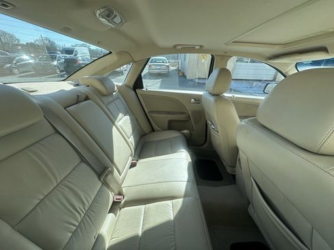 Used 2006 Ford Five Hundred Limited image 5