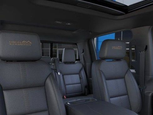 New 2026 Chevrolet Silverado 1500 High Country w/ High Country Premium Package AWD/4WD image 24