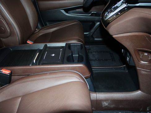 Used 2025 Honda Odyssey Touring image 59