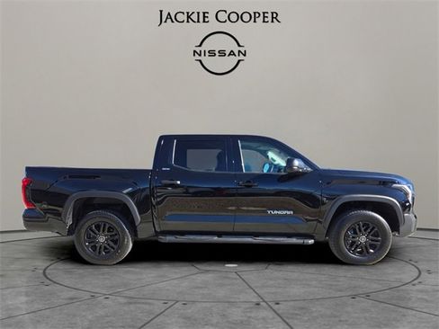 Used 2022 Toyota Tundra SR5 image 6