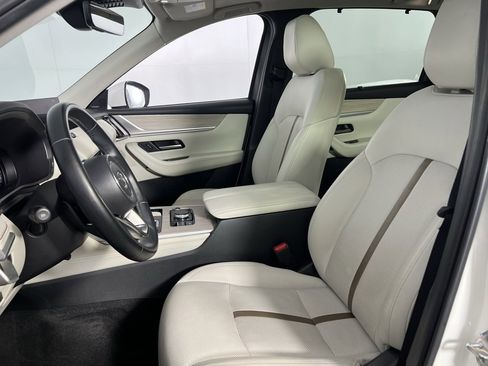 Used 2024 MAZDA CX-90 Plug-In Hybrid w/ Premium Plus image 23